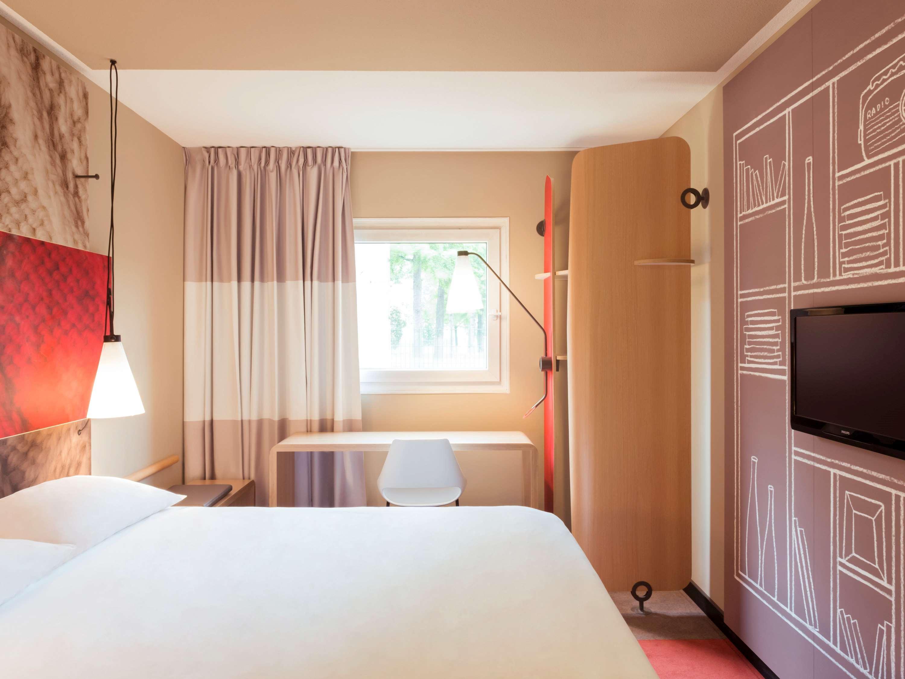 Ibis Hotel Hamburg Alster Centrum Екстериор снимка