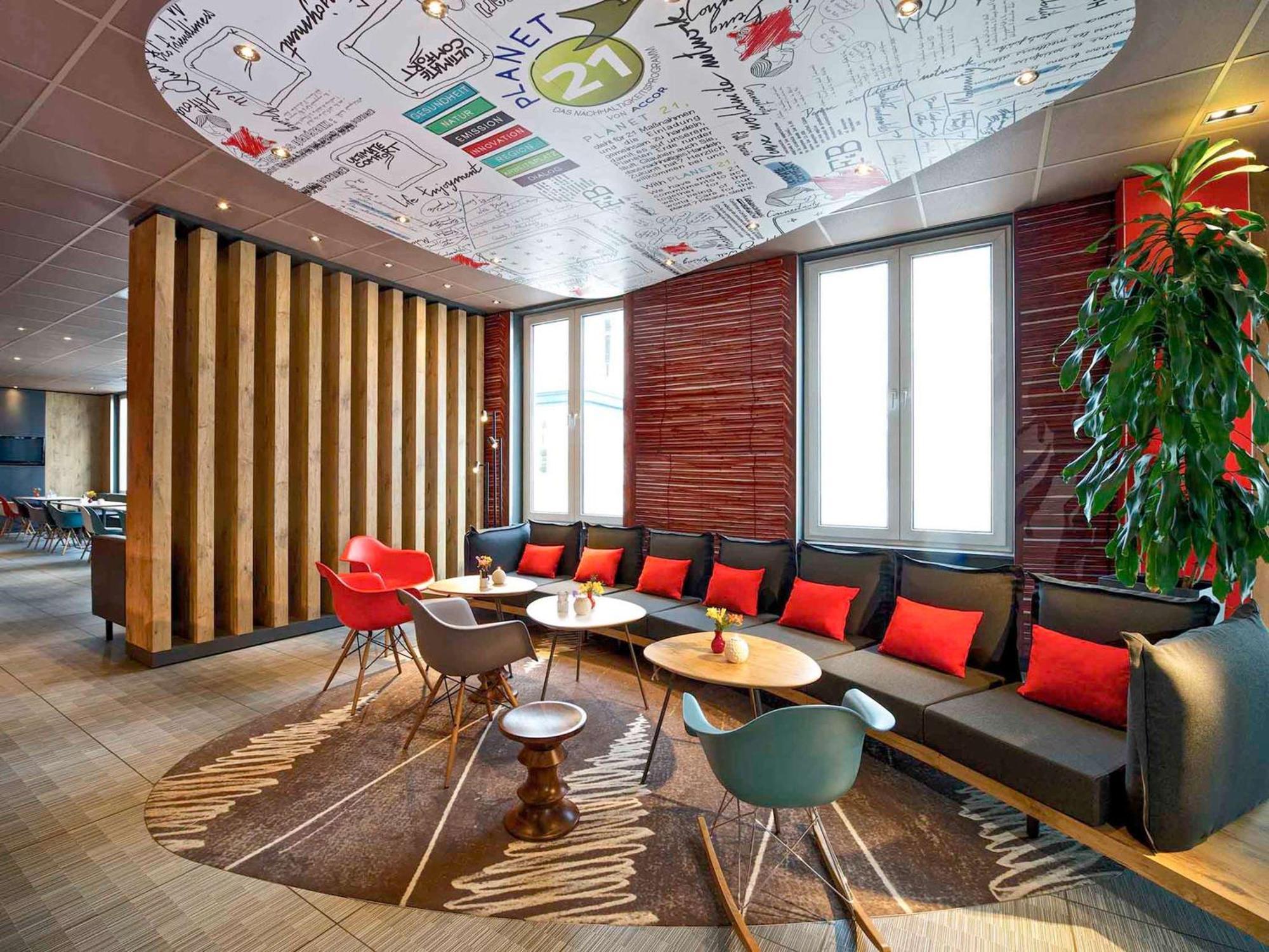 Ibis Hotel Hamburg Alster Centrum Екстериор снимка